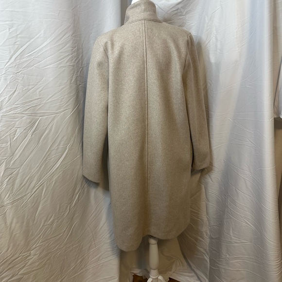 Zara Cream Trench Coat for Women - Picture 3 of 4